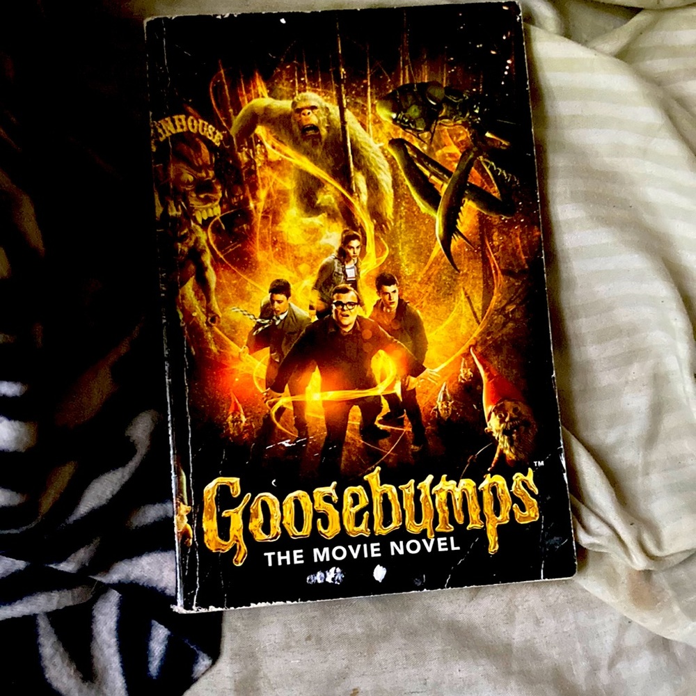 I’m selling a goosebumps book I don’t want it no more it just sitting there